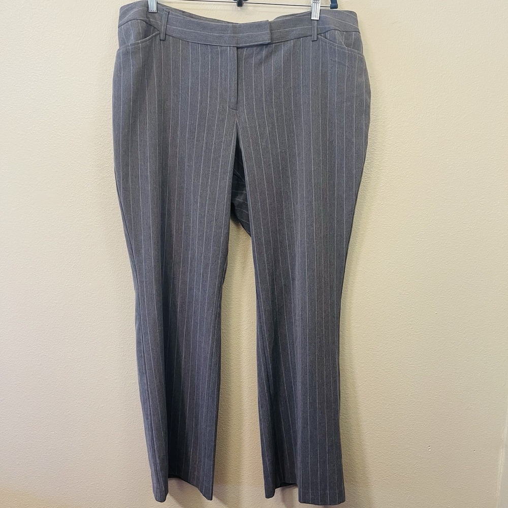 Women's Office Pants Gray Pinstripe Professional Classy Fashion Bug Size 22 W